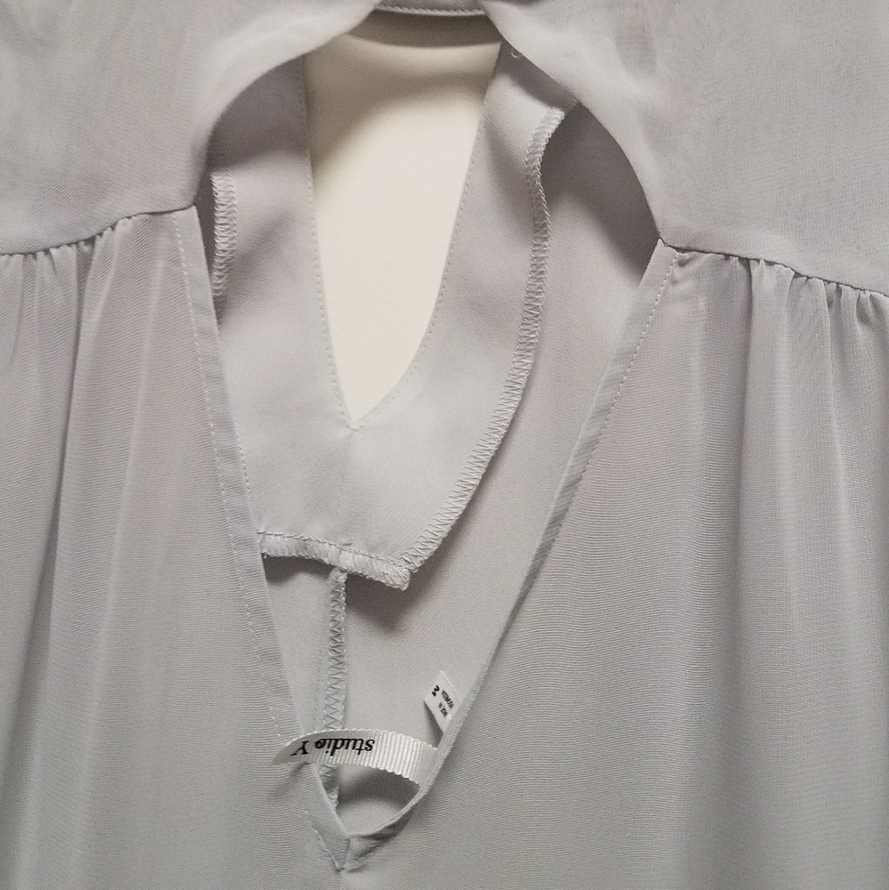 Blouse - Picture 3 of 3